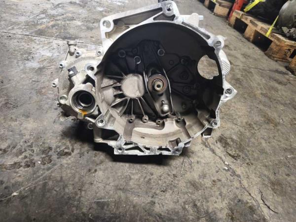 BOITE DE VITESSE VW / AUDI / SEAT / SKODA 1.0TSI CODE USM ( 5VITESSES ) - Vue 2